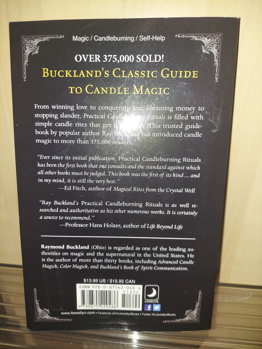 Practical Candleburning Rituals Book Raymond Buckland - Picture 2 of 3